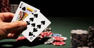 Aplikasi mobile resmi qq88bet untuk akses mudah taruhan dan game